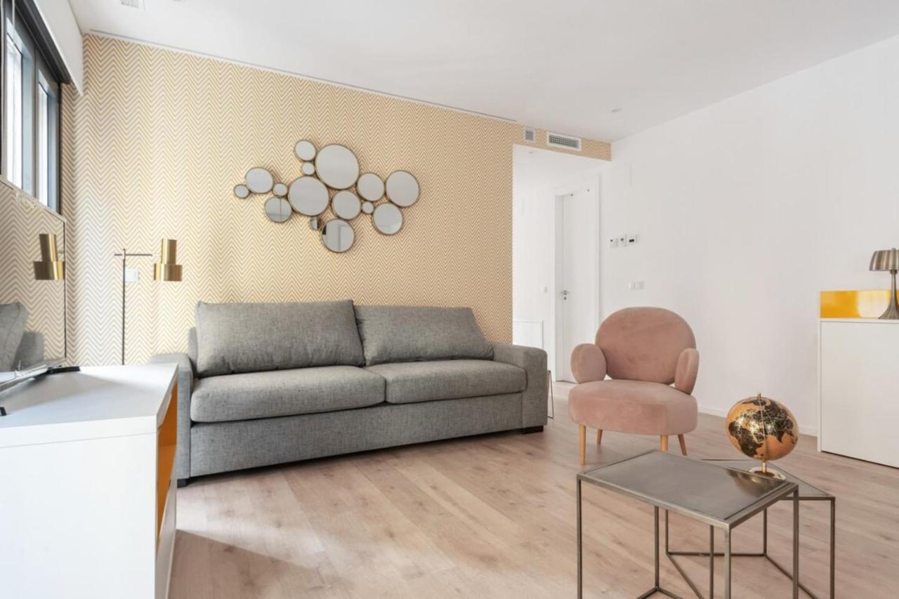 Incredible Design 2 Bedroom Apartment In Centro Madrid Kültér fotó