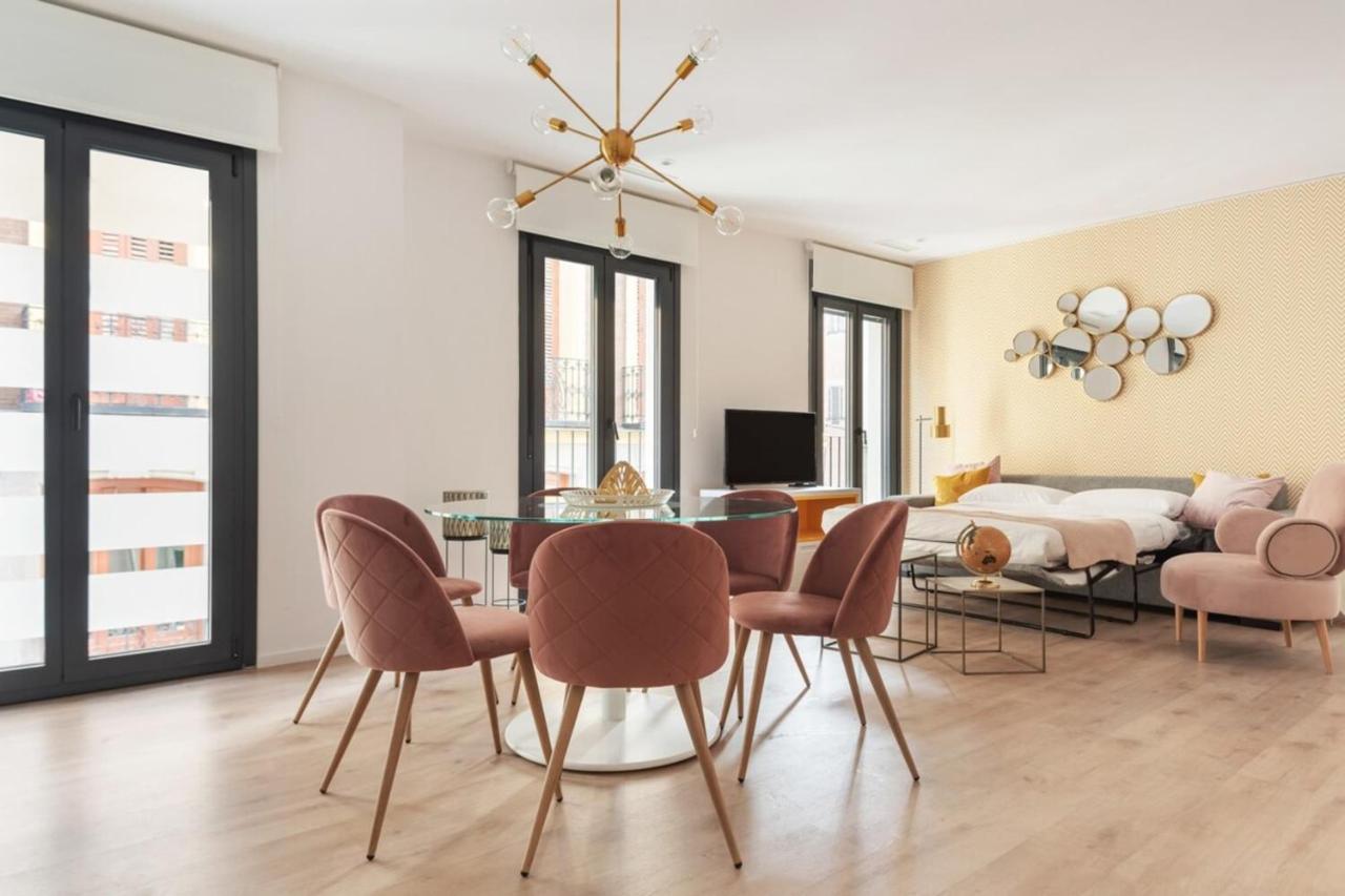 Incredible Design 2 Bedroom Apartment In Centro Madrid Kültér fotó